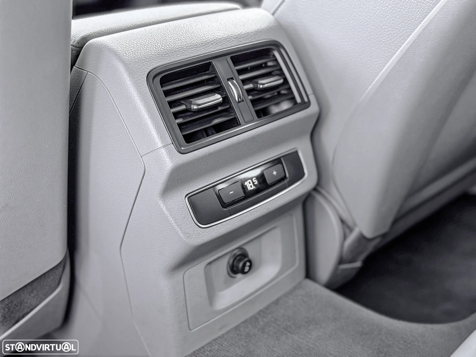 Audi Q5 55 TFSIe quattro Sport S tronic - 14