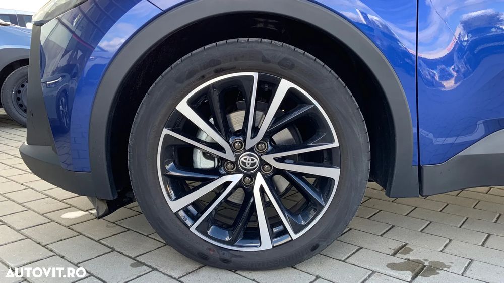 Toyota C-HR - 21
