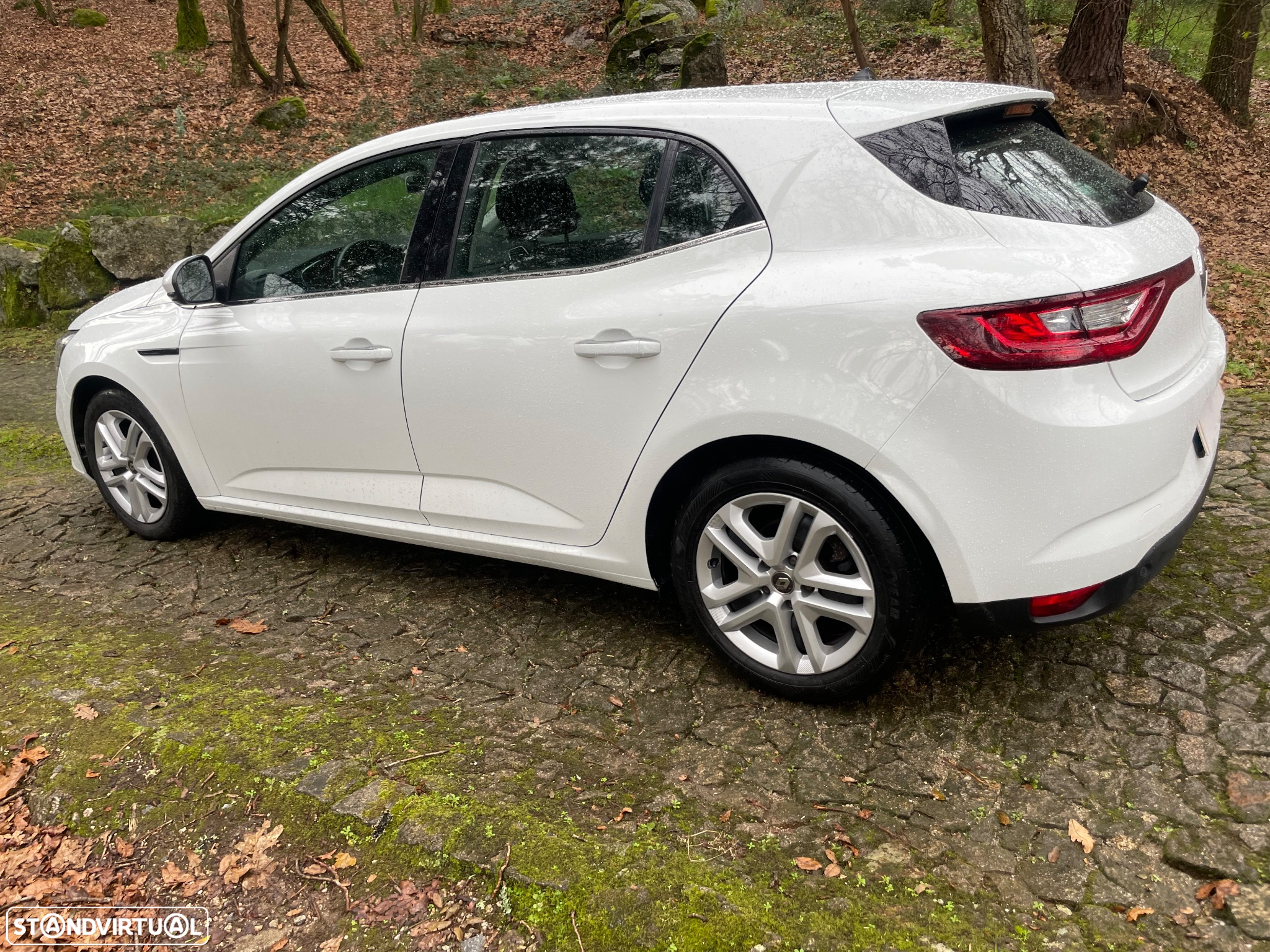 Renault Mégane 1.5 dCi Intens - 11