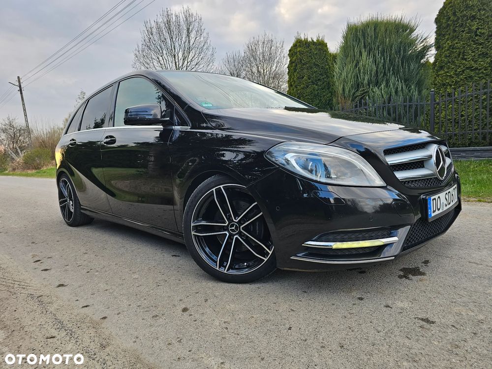 Mercedes-Benz Klasa B 200 CDI (BlueEFFICIENCY) - 22
