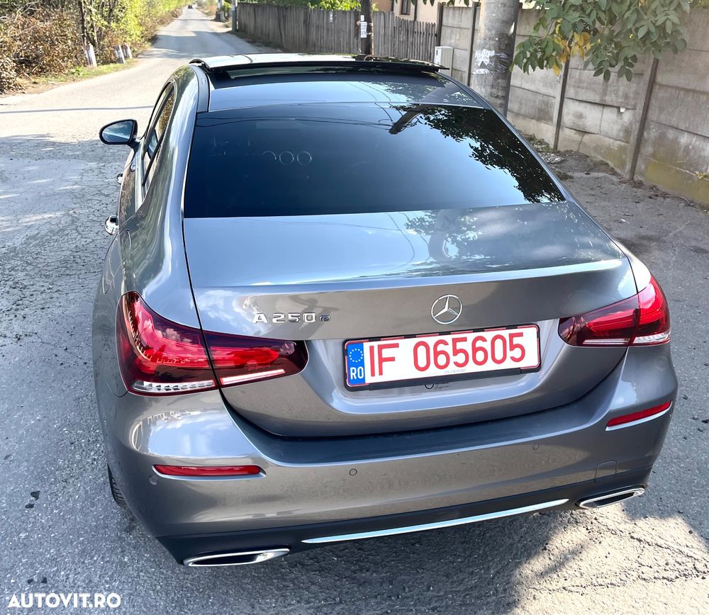 Mercedes-Benz A 250 e 8G-DCT Edition 2021 - 3