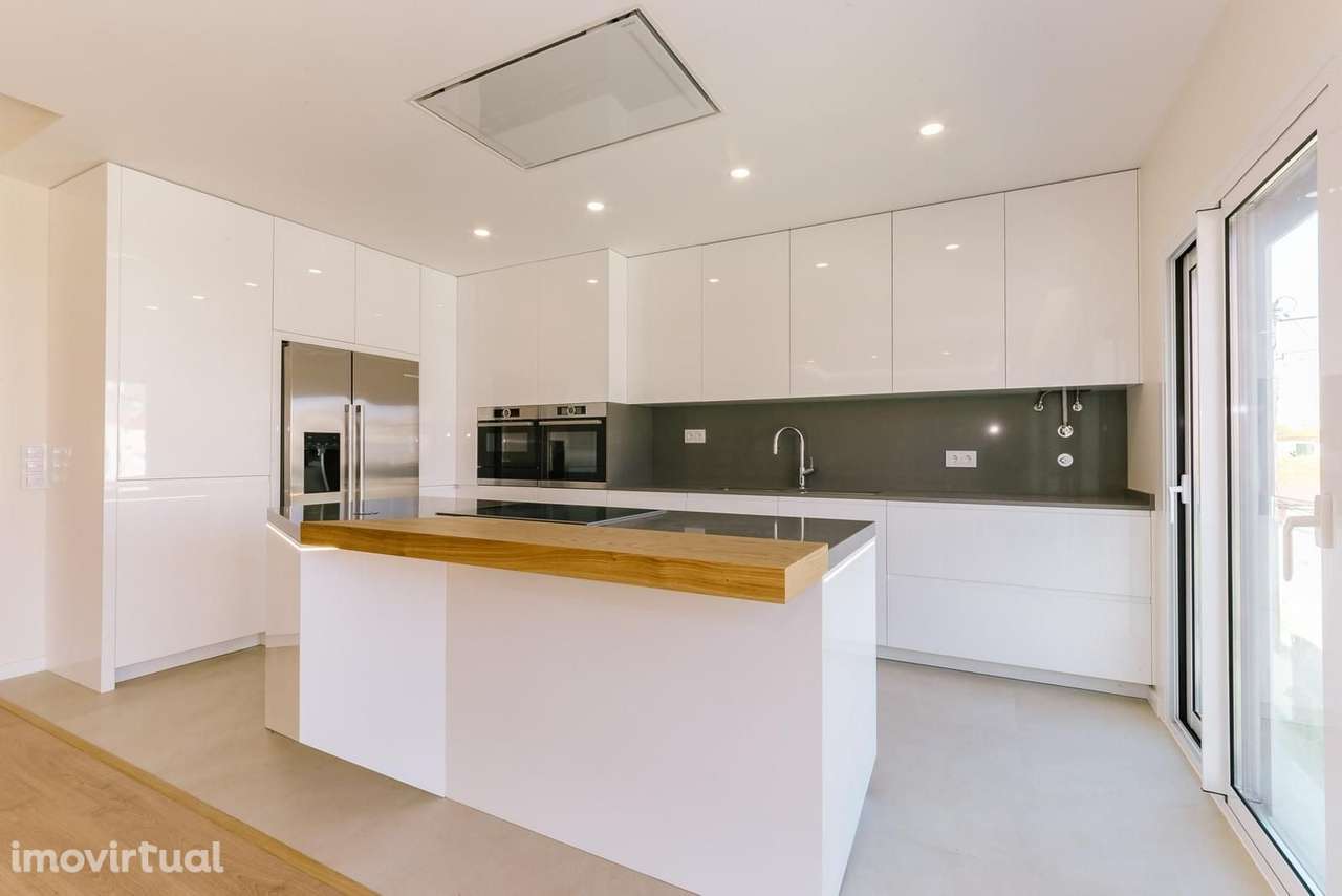 Duplex T4 com piscina, Alcochete - Grande imagem: 5/45