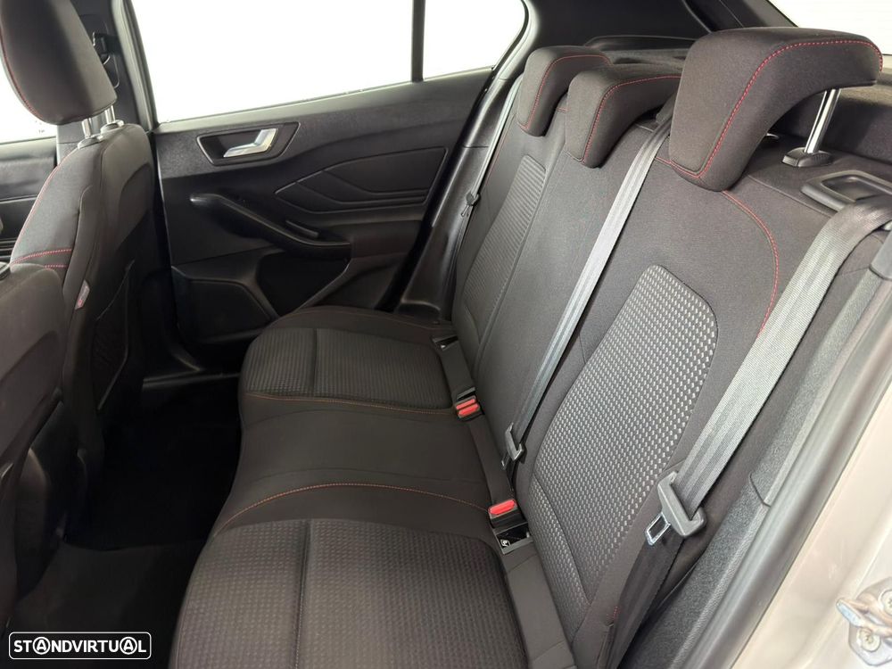 Ford Focus 1.0 EcoBoost ST-Line - 5
