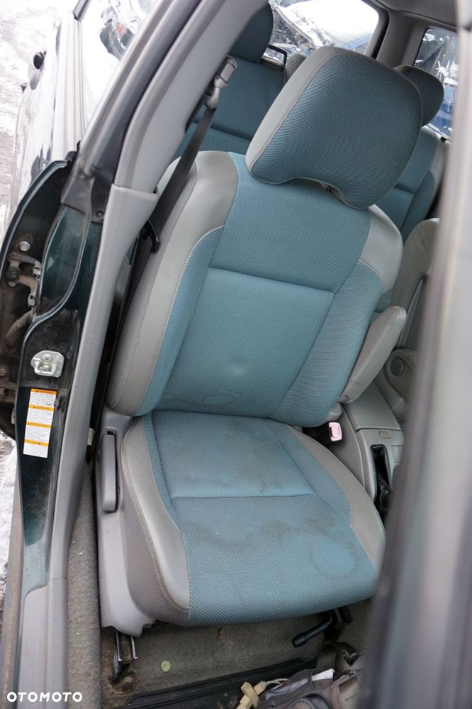 FOTELE FOTEL PRZEDNI LEWY PRAWY KANAPA WNĘTRZE FORESTER II SG  SUBARU 2002-2006 - 4