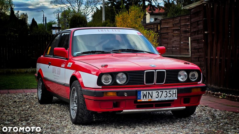 BMW Seria 3 318is - 3