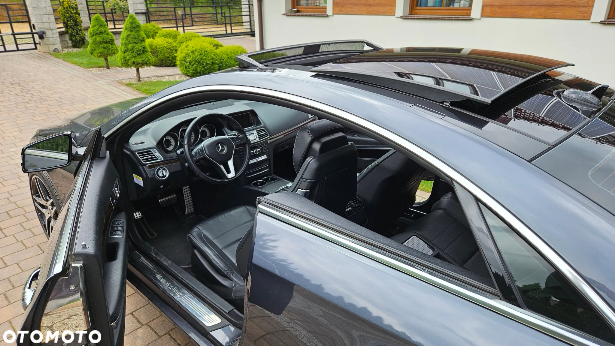 Mercedes-Benz Klasa E 350 Coupe 7G-TRONIC - 21