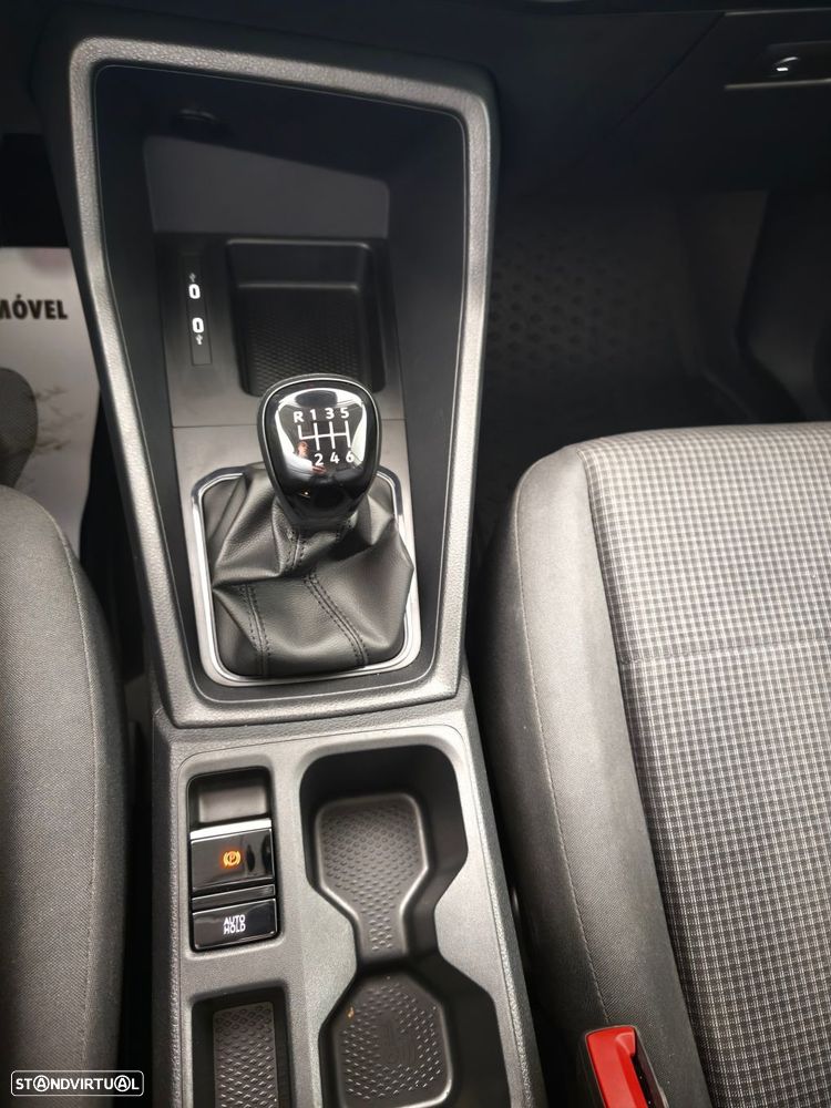 VW Caddy 2.0 TDI Business - 14