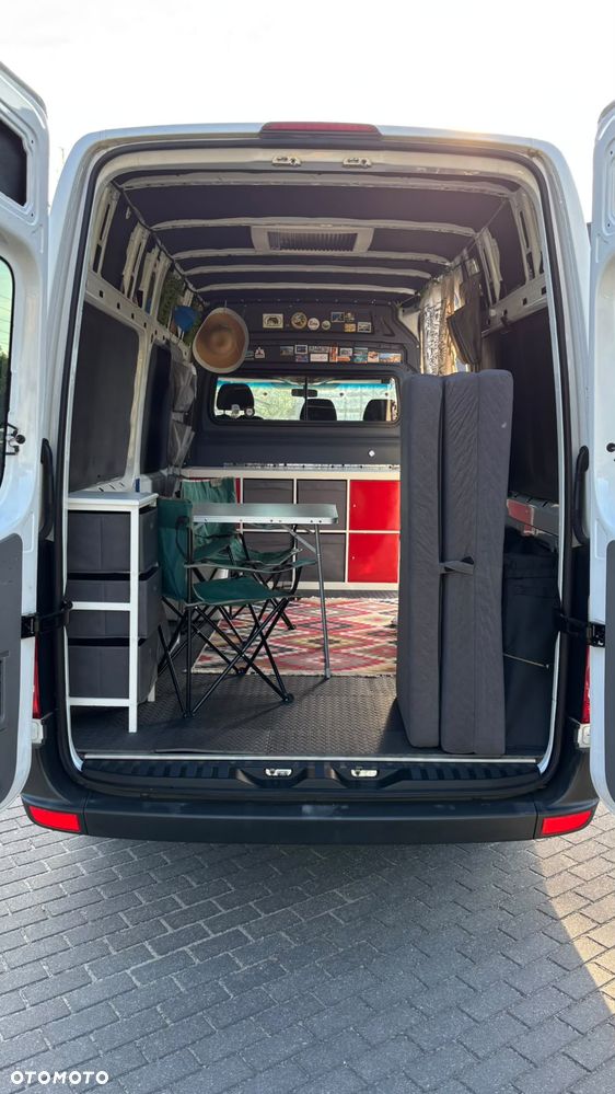 Mercedes-Benz Sprinter - 20