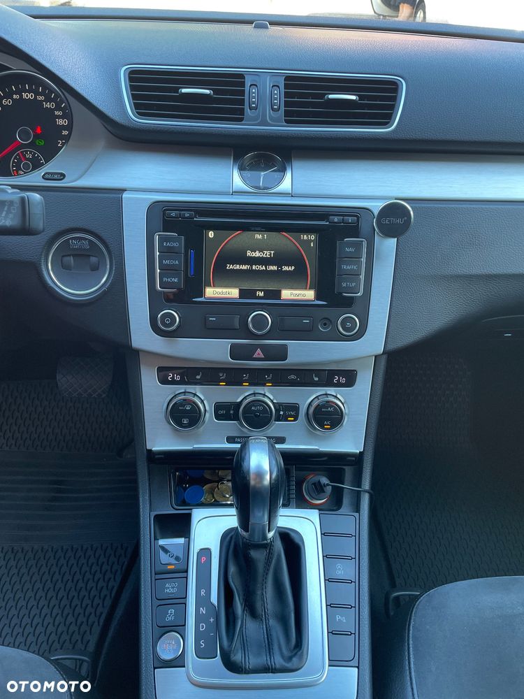 Volkswagen Passat 2.0 TDI Highline DSG - 20