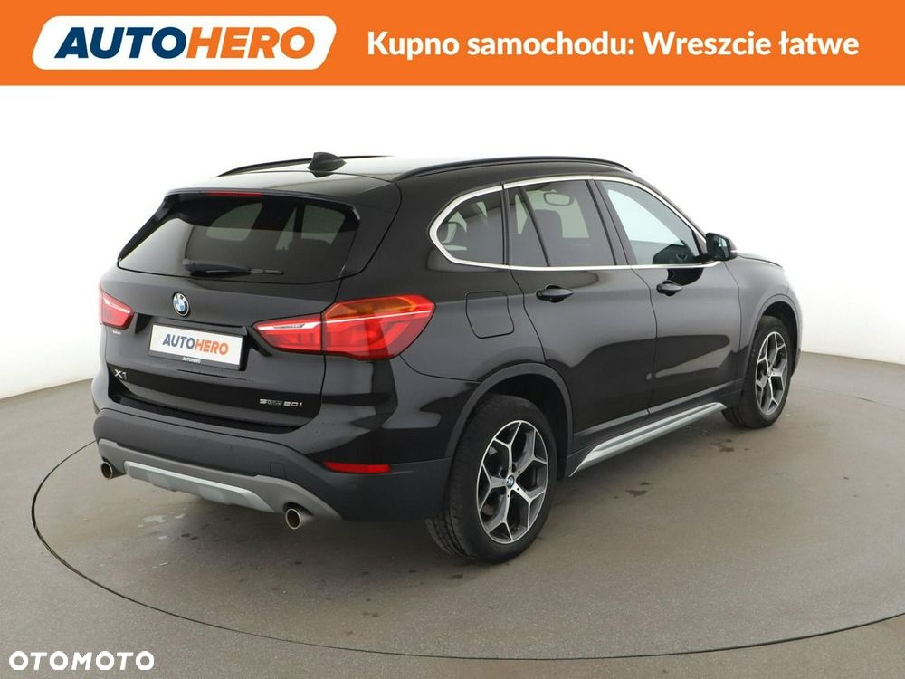 BMW X1 sDrive20i xLine - 8