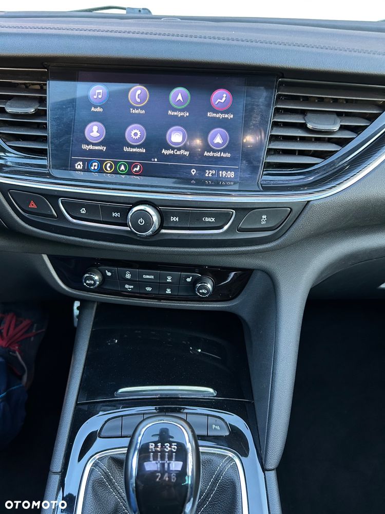 Opel Insignia - 32
