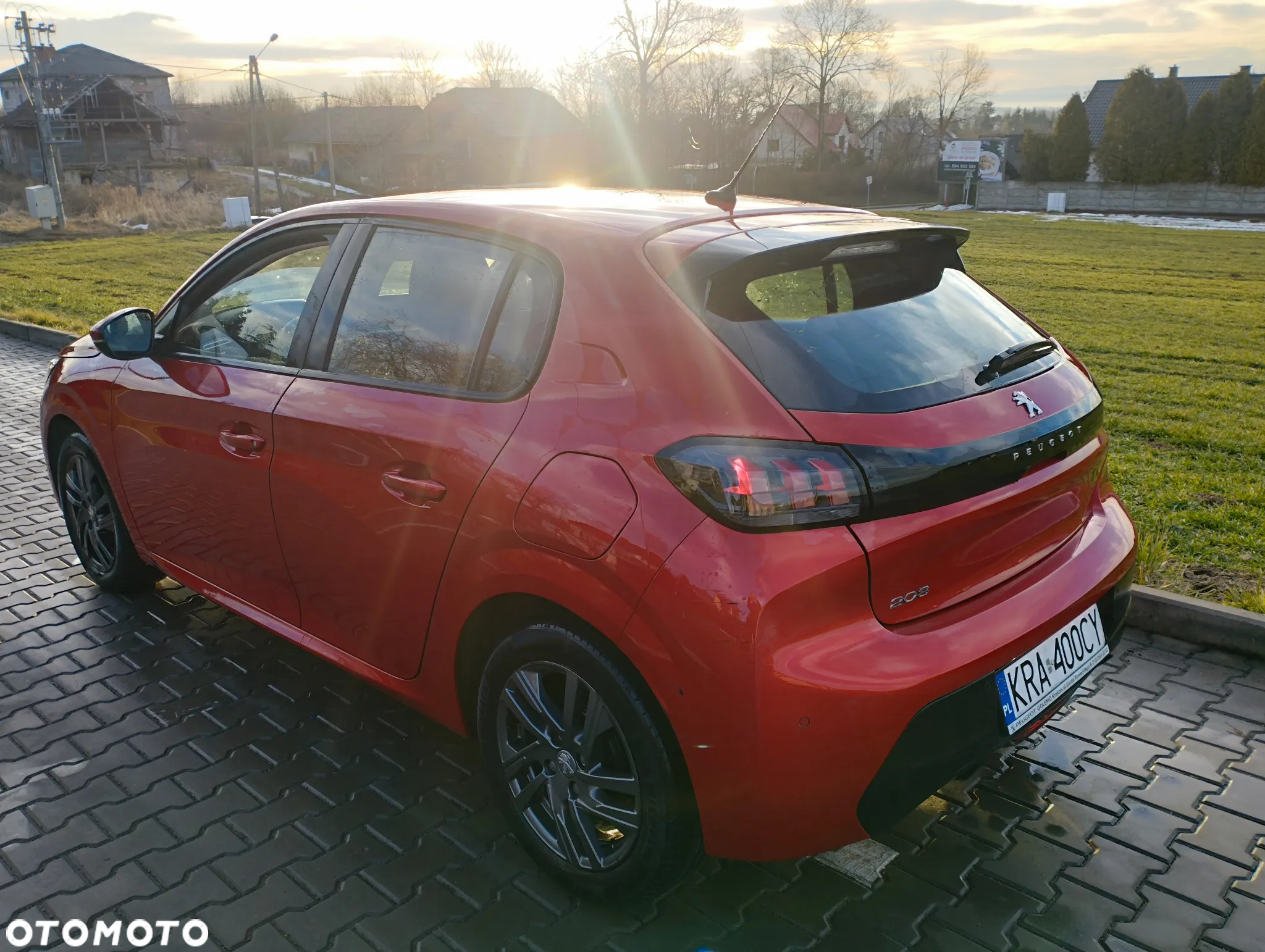 Peugeot 208 - 4