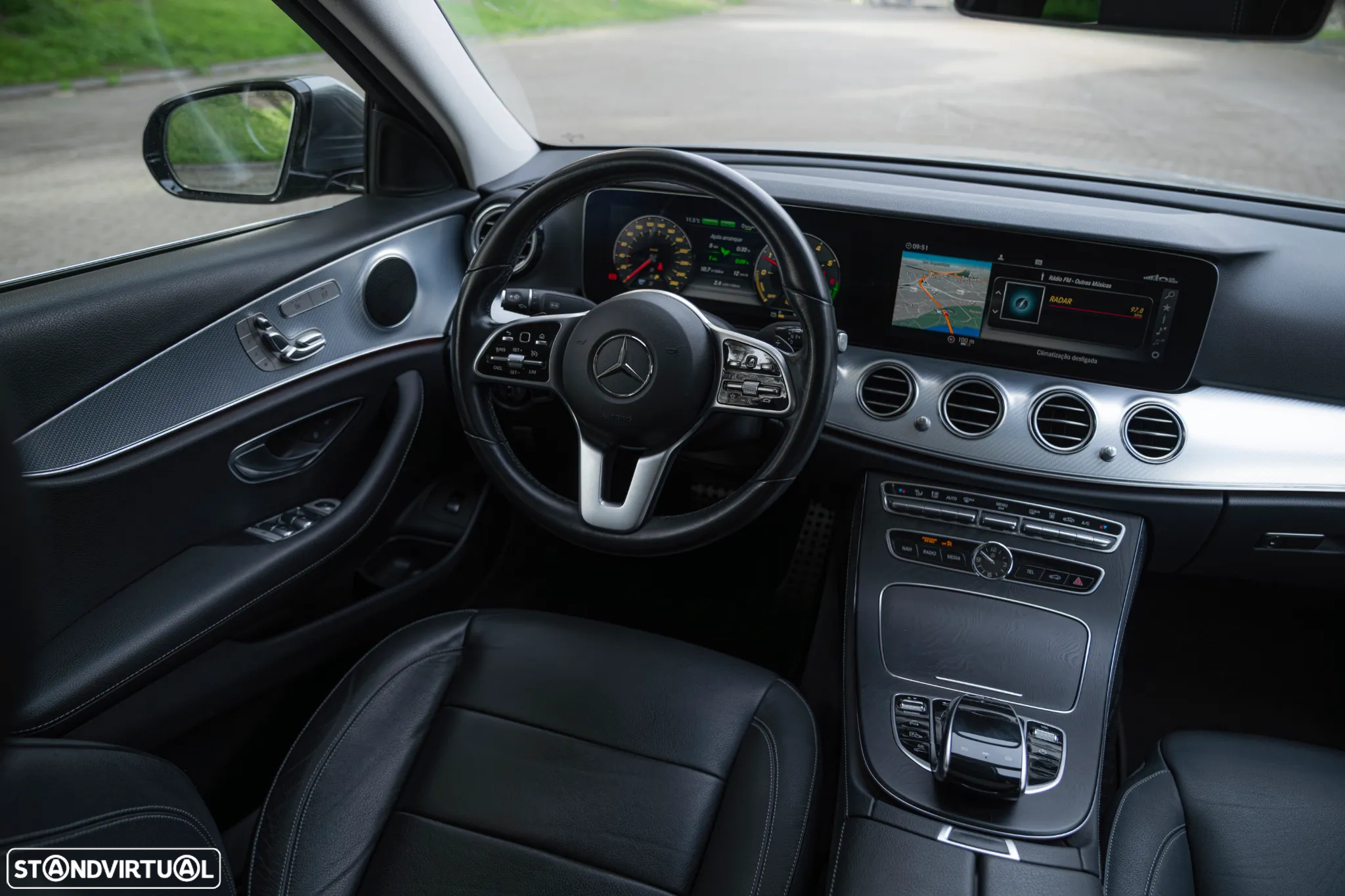 Mercedes-Benz E 300 de Avantgarde - 19