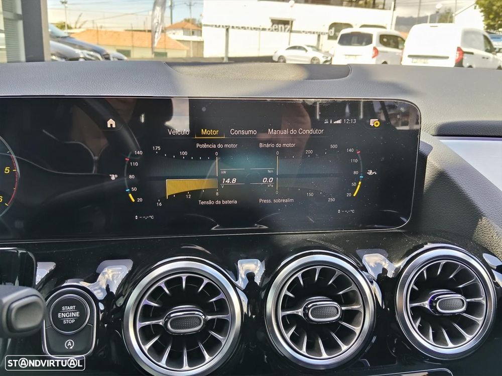 Mercedes-Benz GLA 220 d AMG Line - 23