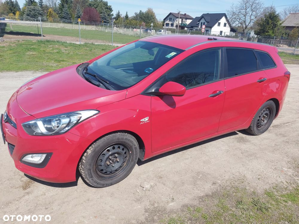 Hyundai i30 i30cw 1.4 CRDi Trend - 3