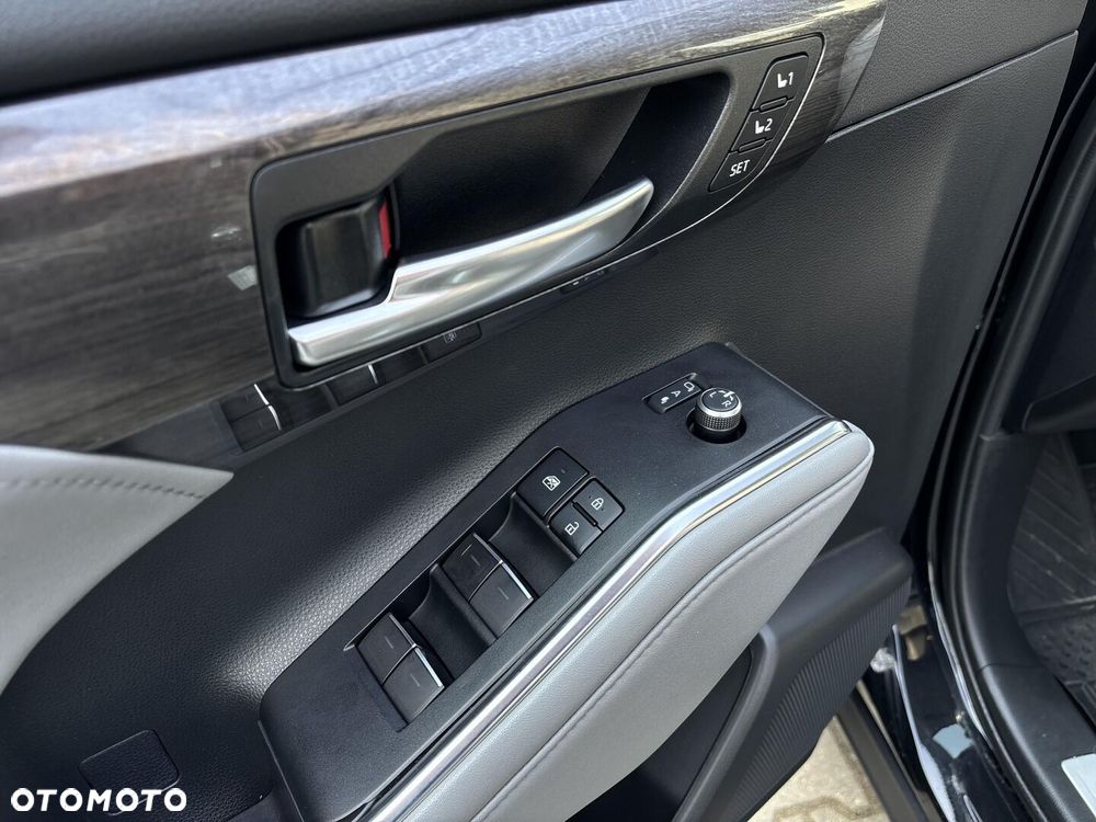 Toyota Highlander - 25