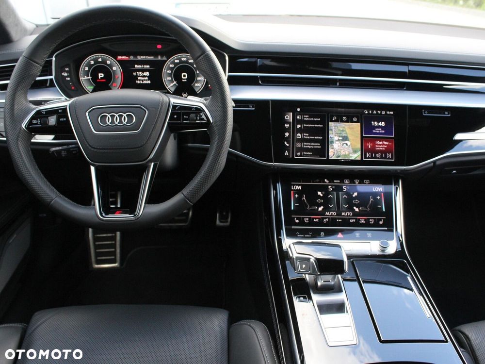 Audi A8 - 6