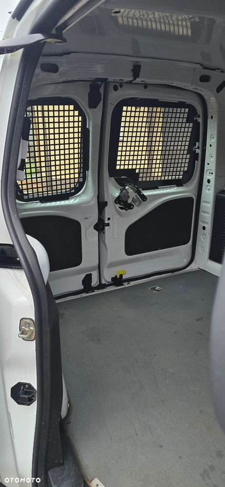 Peugeot Partner 1.6 eHDI AdBlue - 8