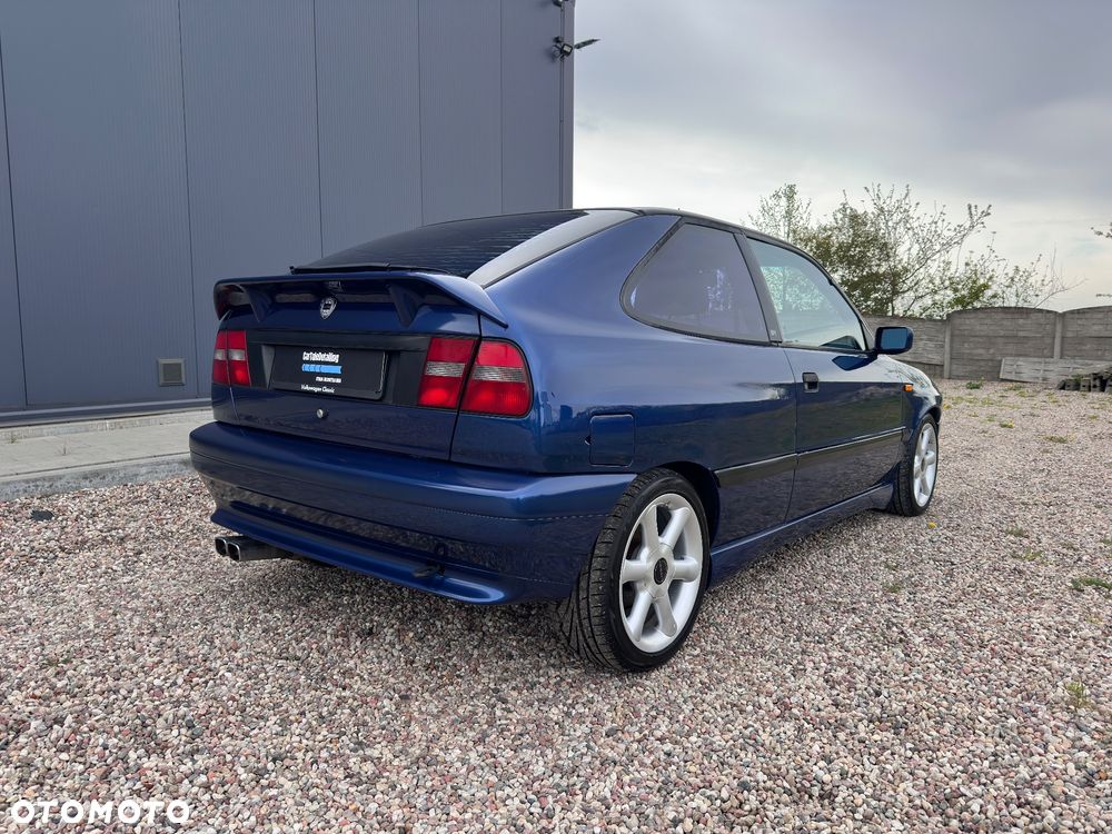 Lancia Delta - 2
