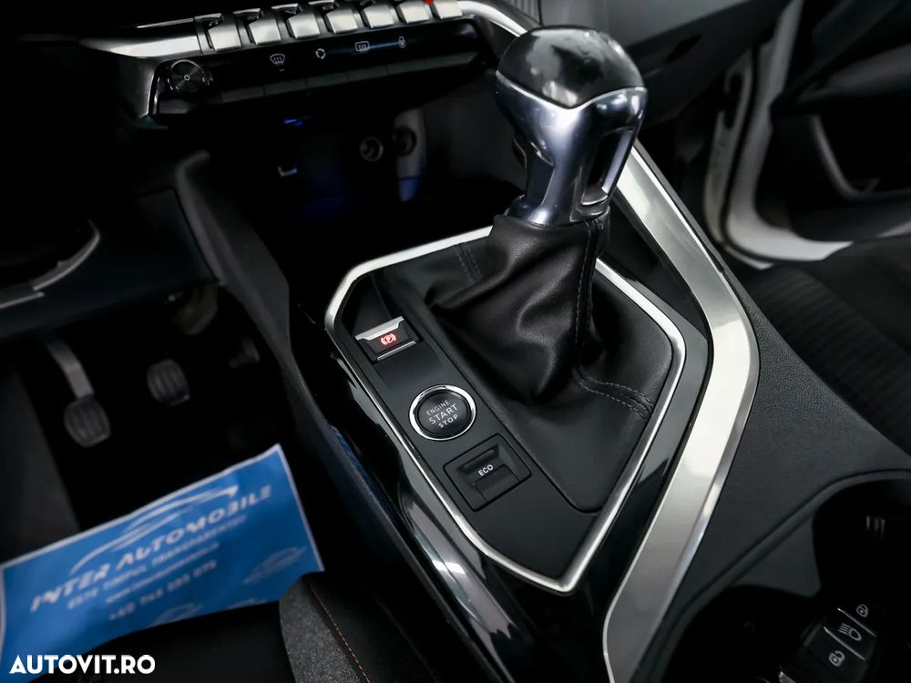 Peugeot 3008 1.5 BlueHDI S&S Active - 24