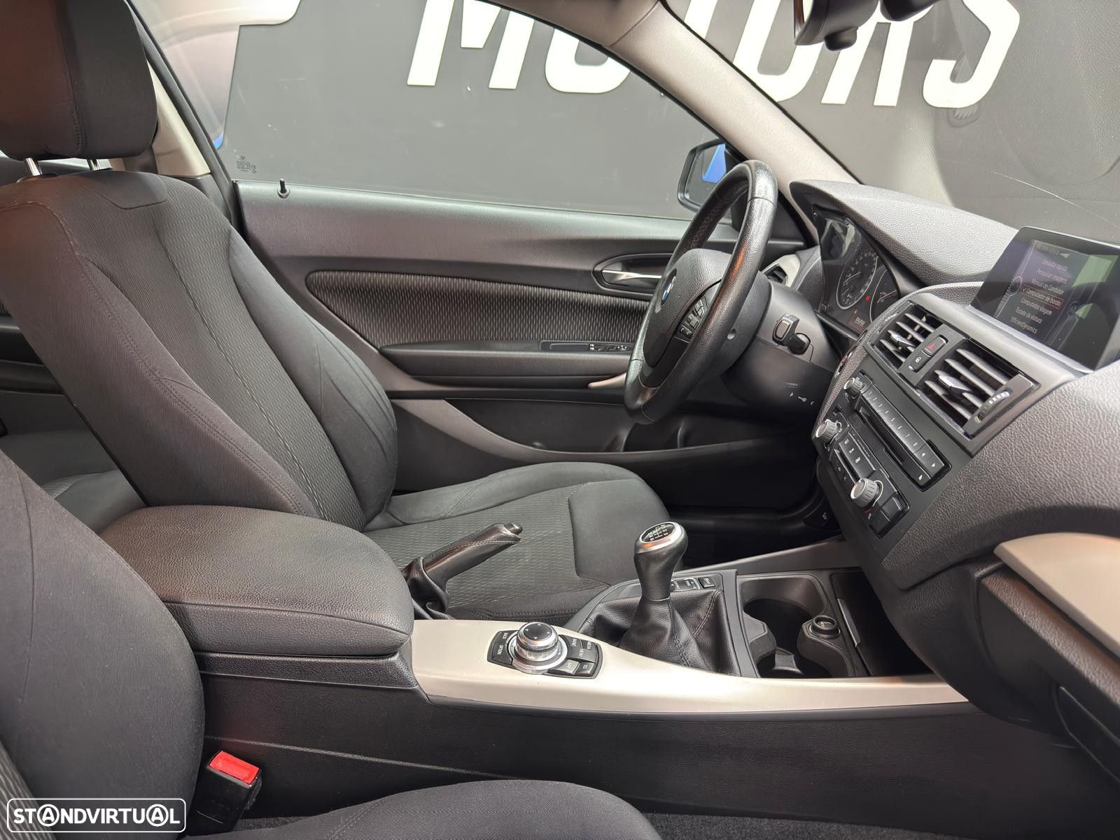 BMW 118 d Line Sport - 29