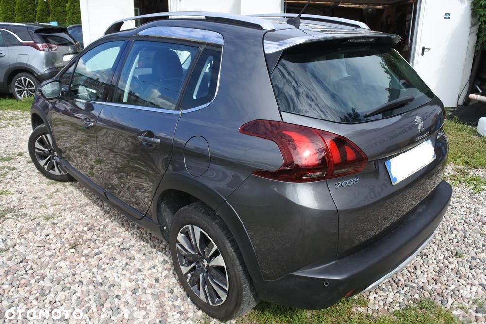 Peugeot 2008 PureTech 110 Stop&Start Allure - 4