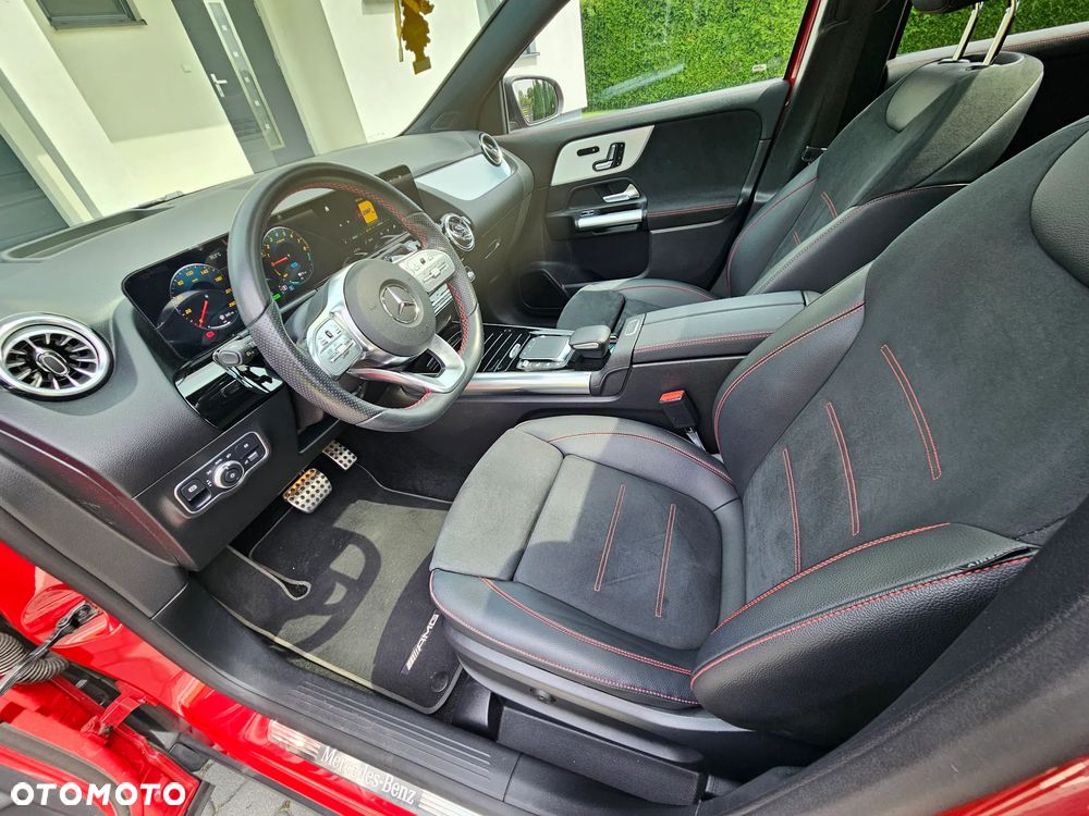 Mercedes-Benz GLA - 17