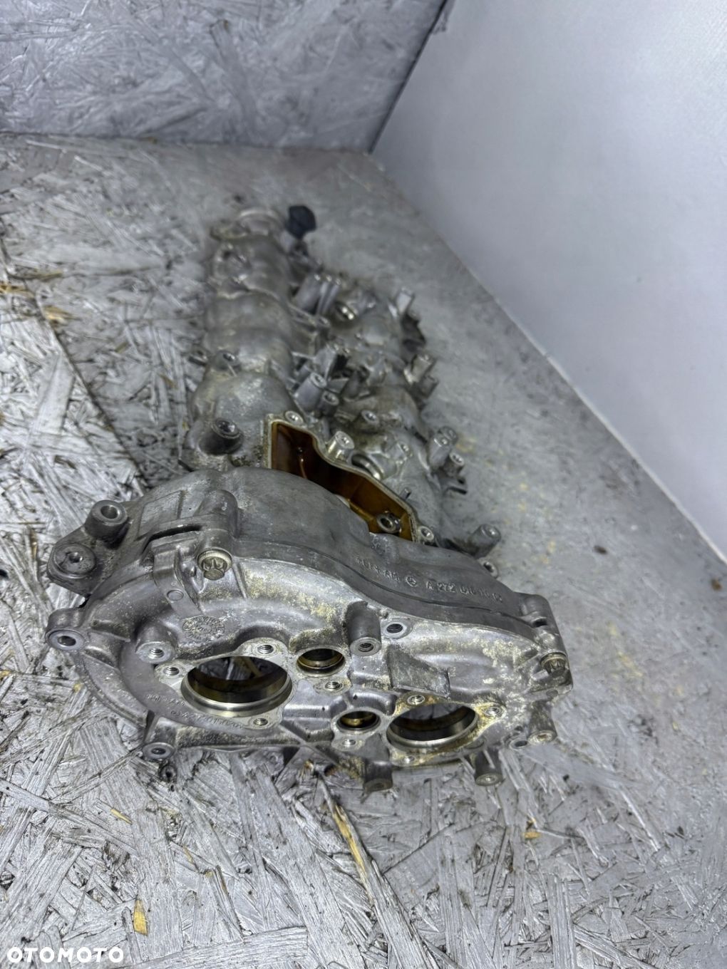 Pokrywa zaworów Mercedes 3,5 cgi 272 - 1