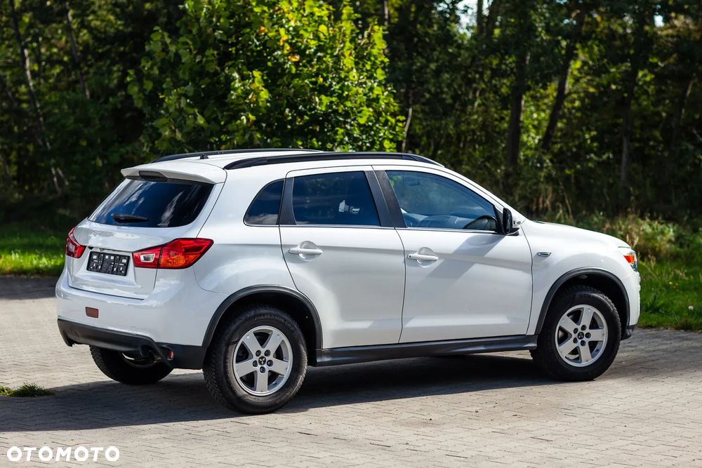 Mitsubishi ASX 2.2 DI-D 4WD Automatik Top - 16