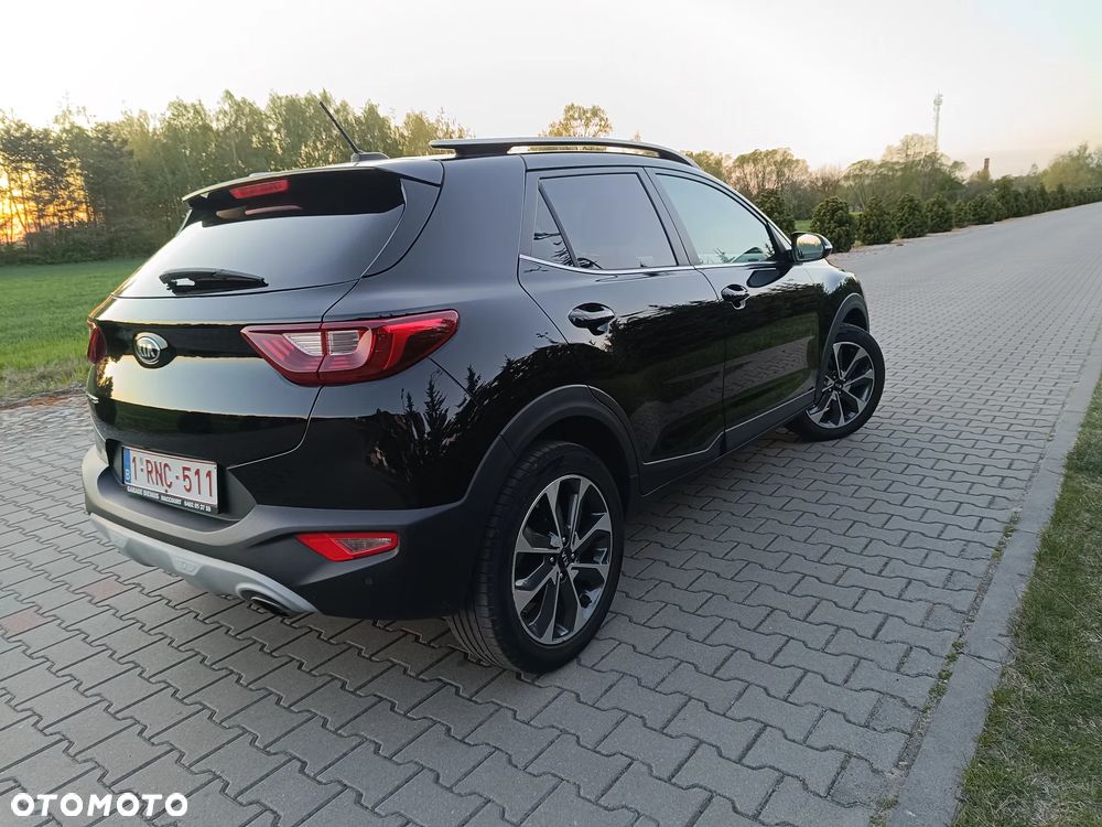 Kia Stonic - 4