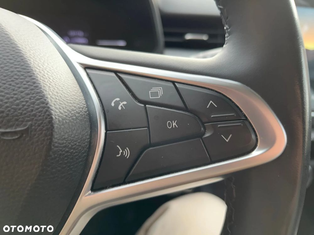 Renault Clio 1.0 TCe Evolution - 25