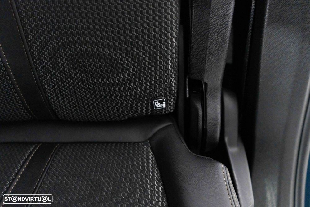 Peugeot 5008 1.2 Hybrid GT e-DCS6 - 12