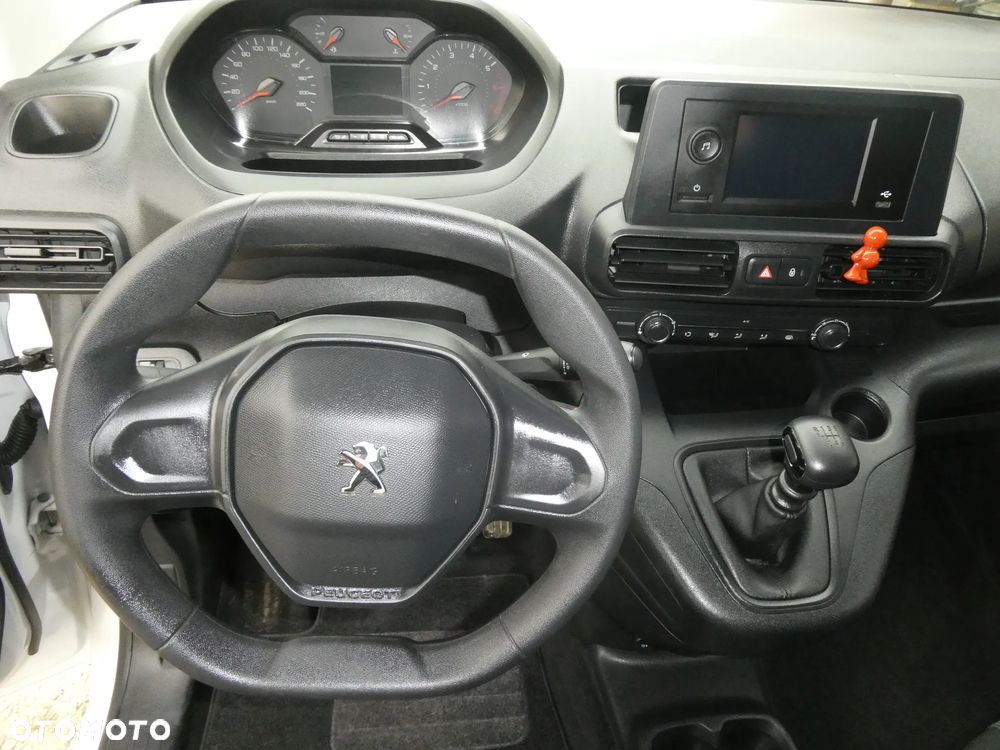 Peugeot PARTNER - 8