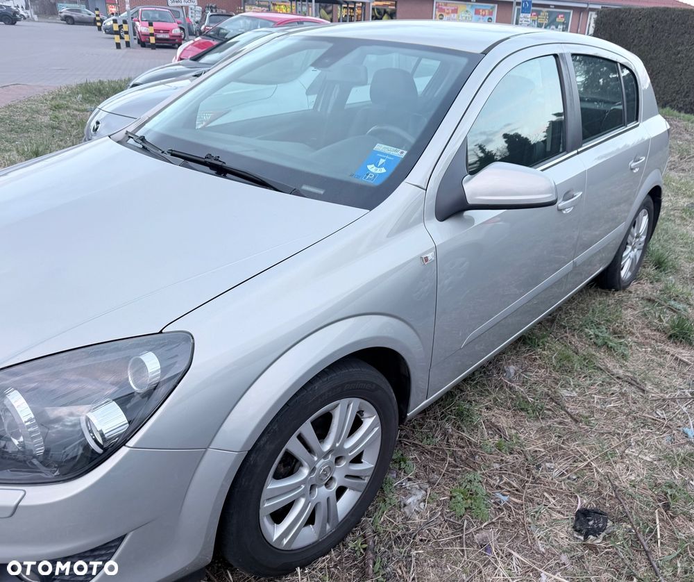 Opel Astra - 2