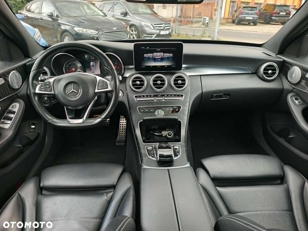 Mercedes-Benz Klasa C 180 (BlueTEC) d 7G-TRONIC AMG Line - 16