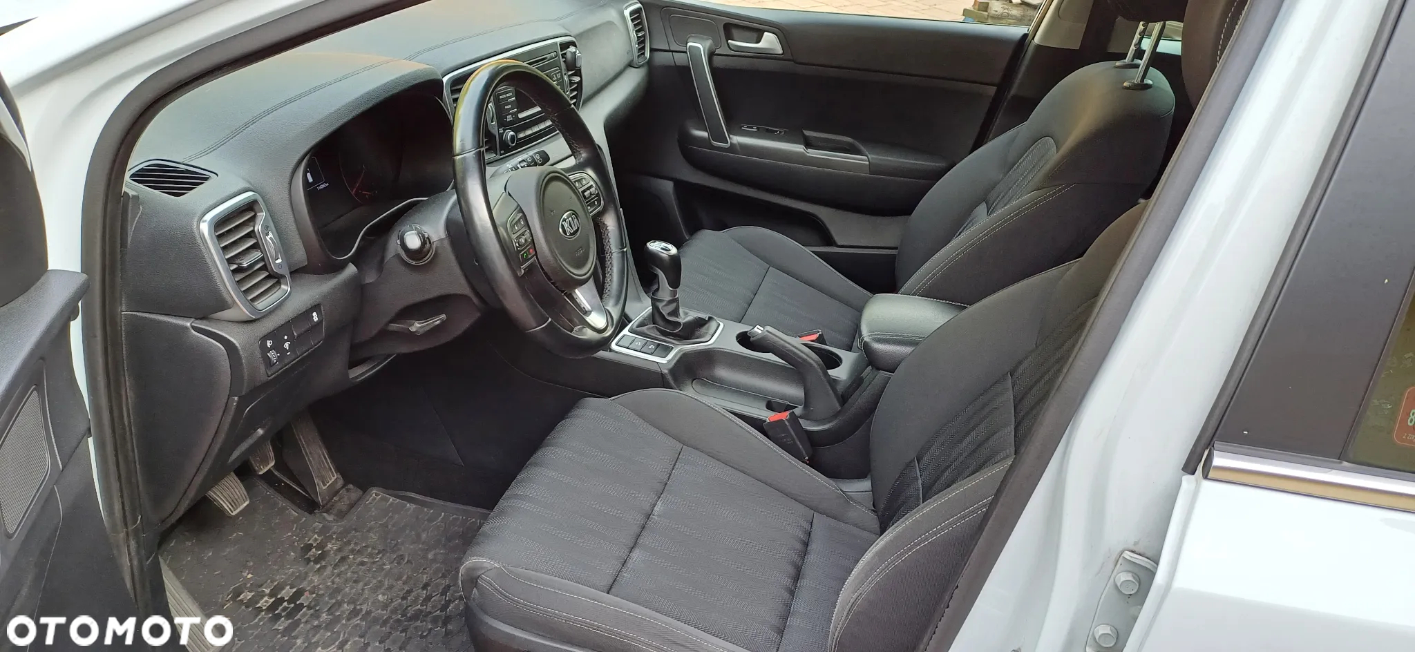 Kia Sportage 1.6 GDI Business Line 2WD - 14