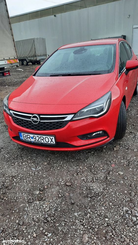 Opel Astra Turbo 1.4 ECOTEC Start/Stop Innovation - 2