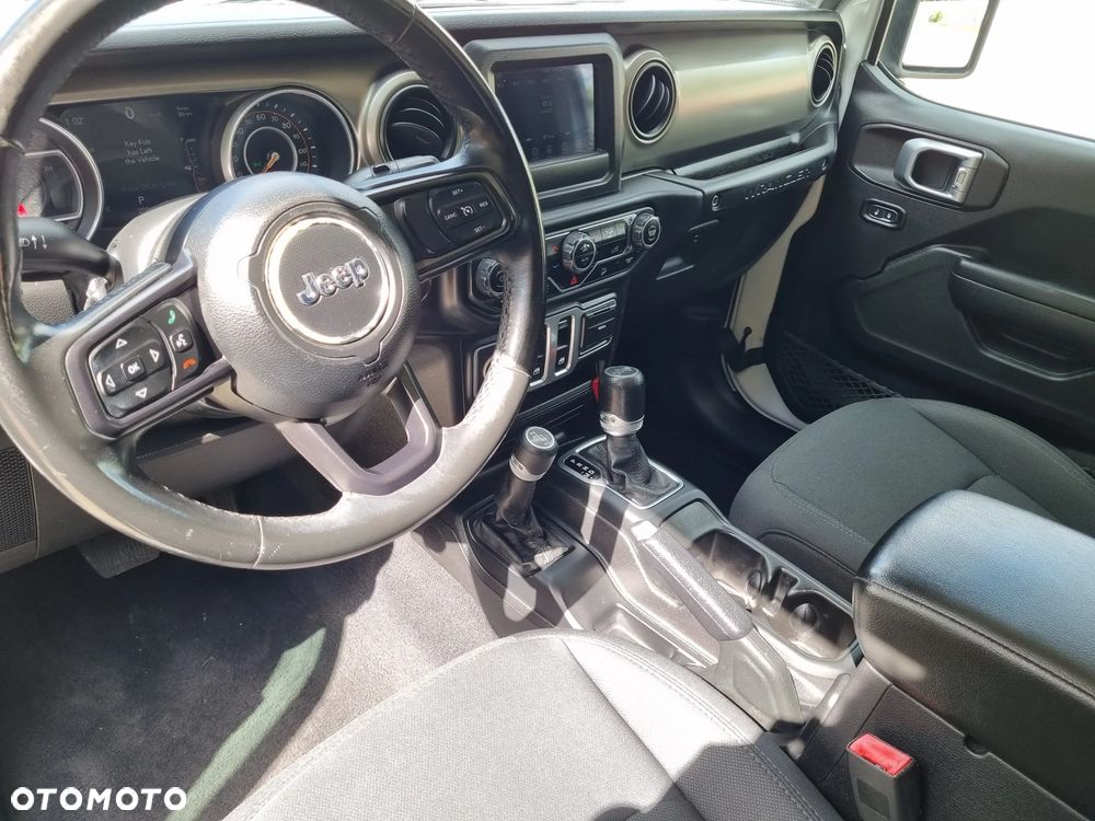 Jeep Wrangler 2.0 T-GDI Hardtop AWD Automatik Sport - 31