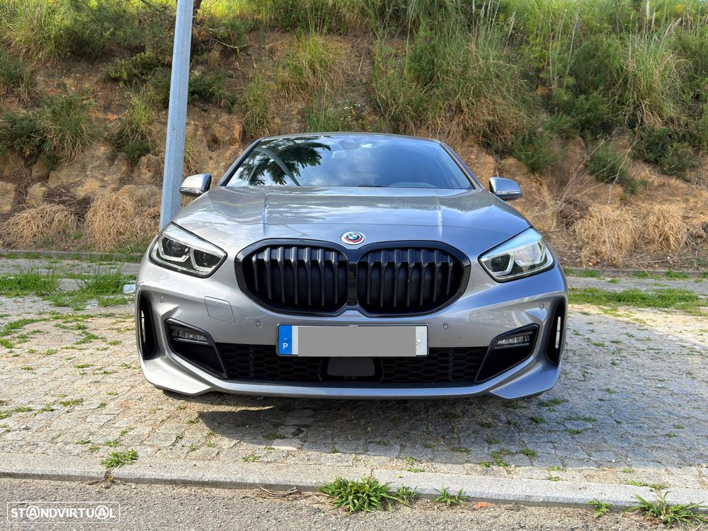 BMW 116 d Pack 50 anos M Auto - 1