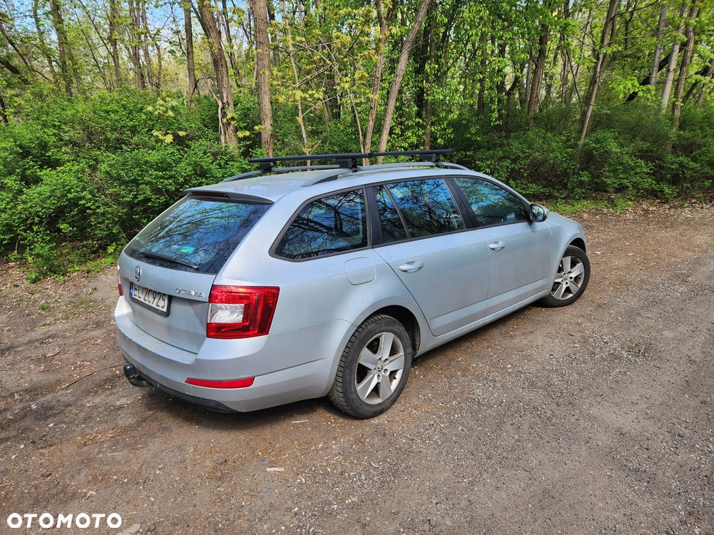 Skoda Octavia 1.6 TDI Ambition - 4