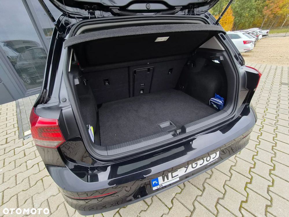 Volkswagen Golf 1.5 eTSI Life DSG - 32