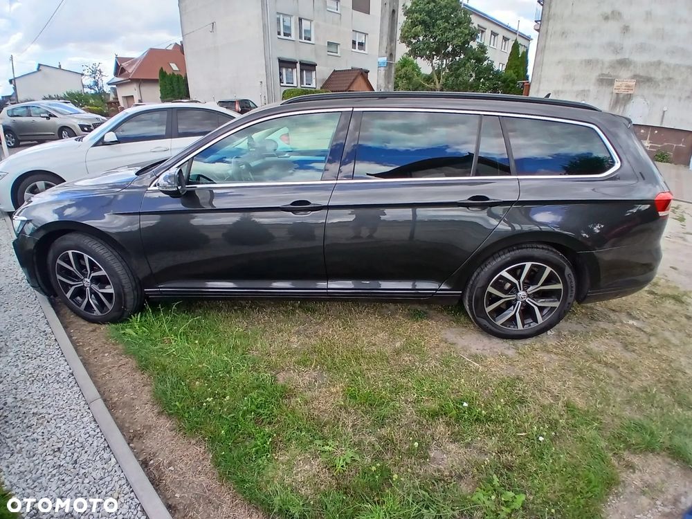 Volkswagen Passat 1.8 TSI BMT Comfortline DSG - 12