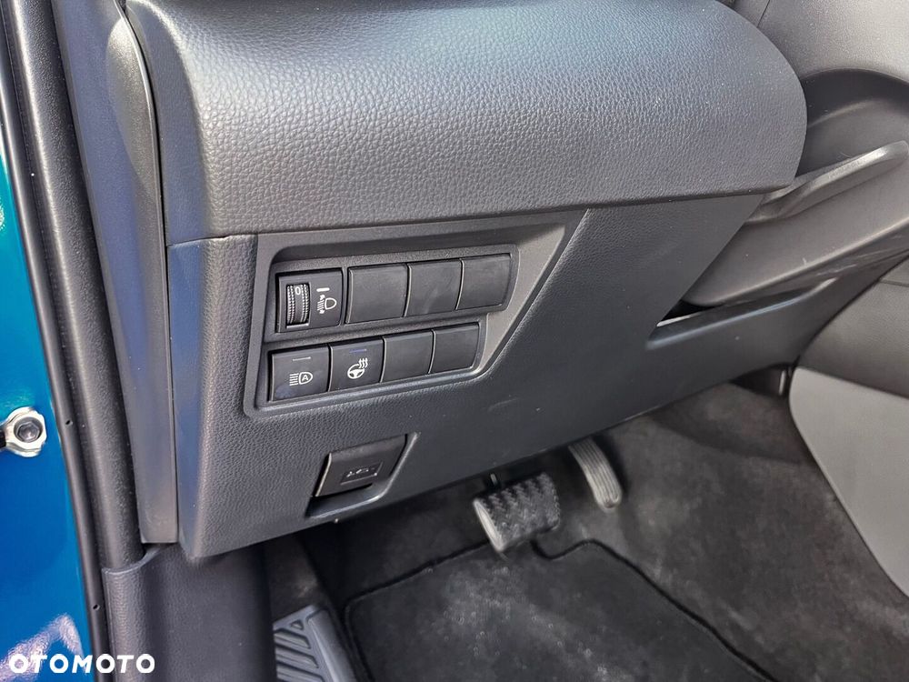Toyota Yaris Hybrid 1.5 Premiere Edition - 24