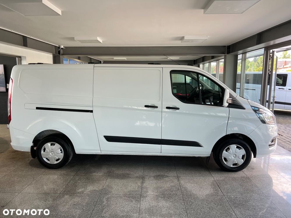 Ford Transit Custom - 16