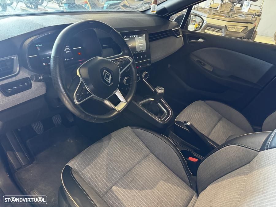 Renault Clio 1.0 TCe Evolution - 9