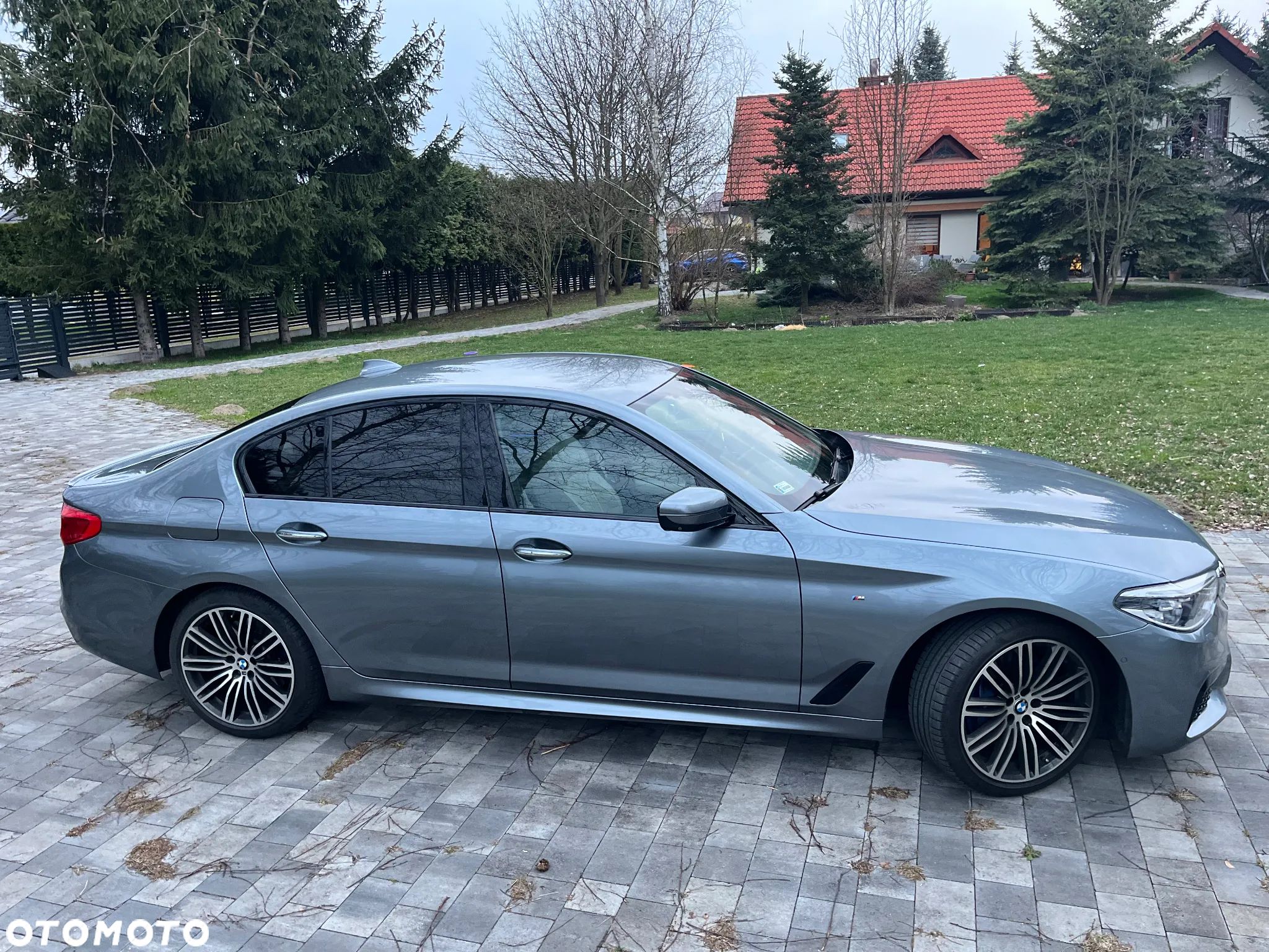 BMW Seria 5 530d xDrive - 1