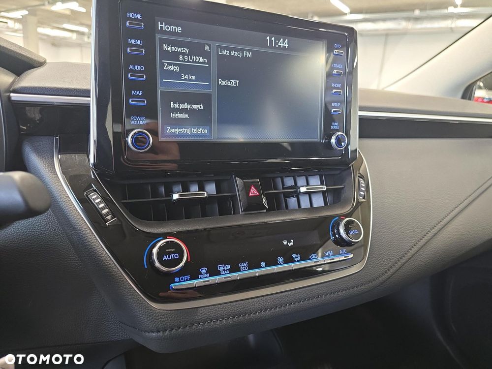 Toyota Corolla - 24