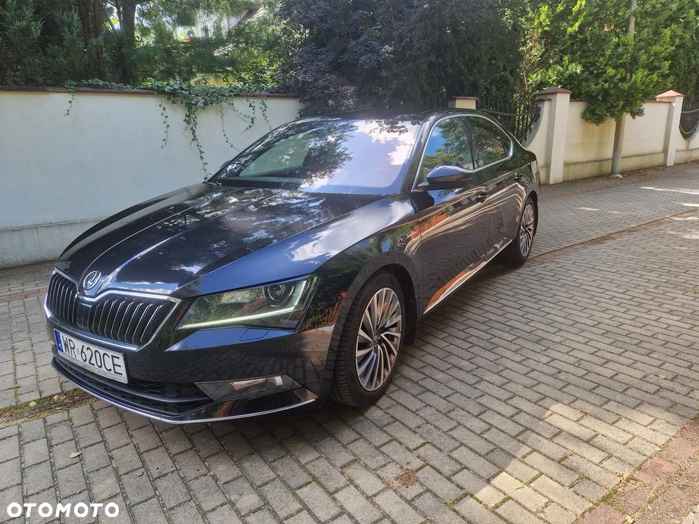 Skoda Superb 2.0 TDI 4x4 L&K DSG - 6