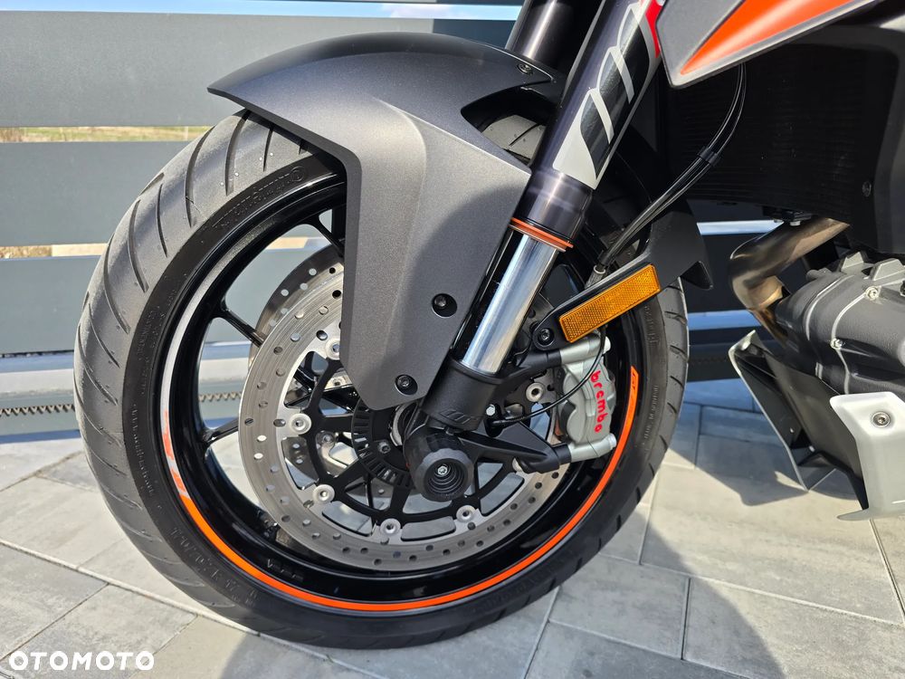 KTM Super Duke - 14