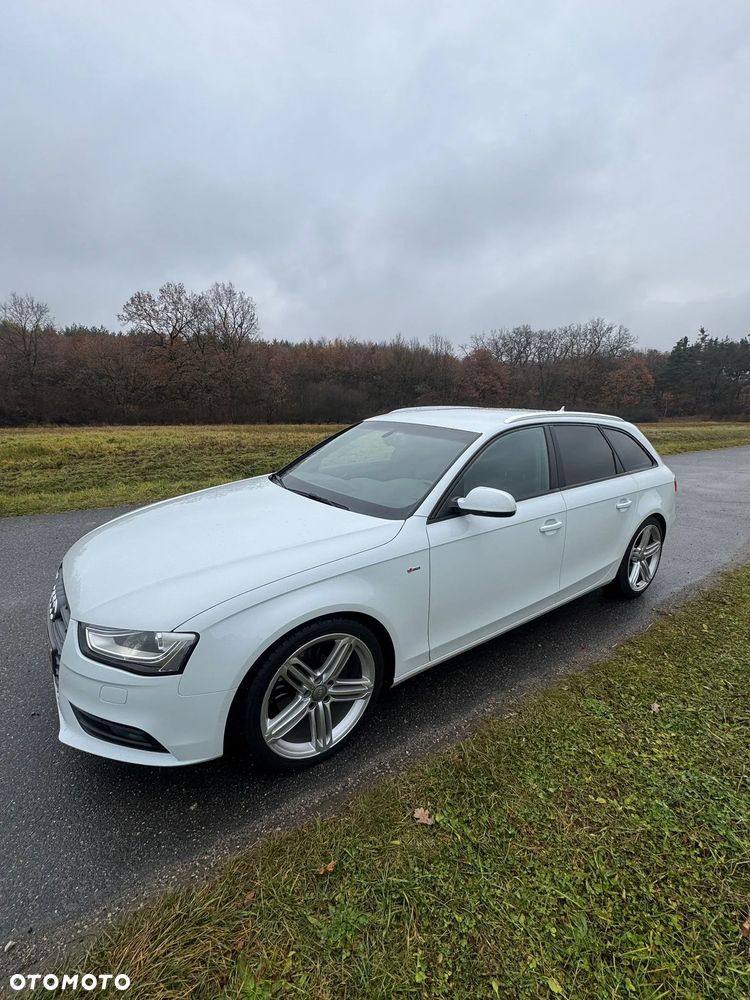 Audi A4 Avant 2.0 TDI Quattro Line S tronic - 5